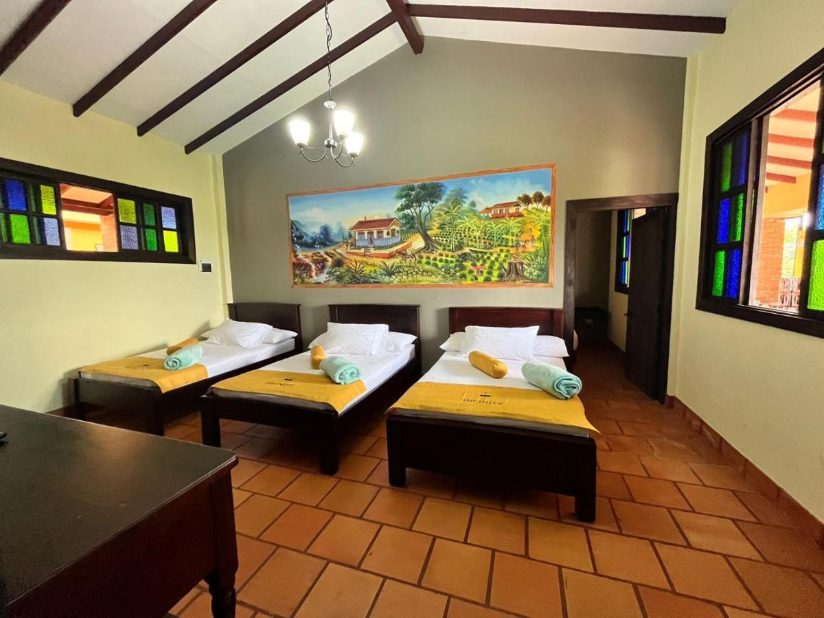 Hotel Campestre Los Mangos Quimbaya Ngoại thất bức ảnh