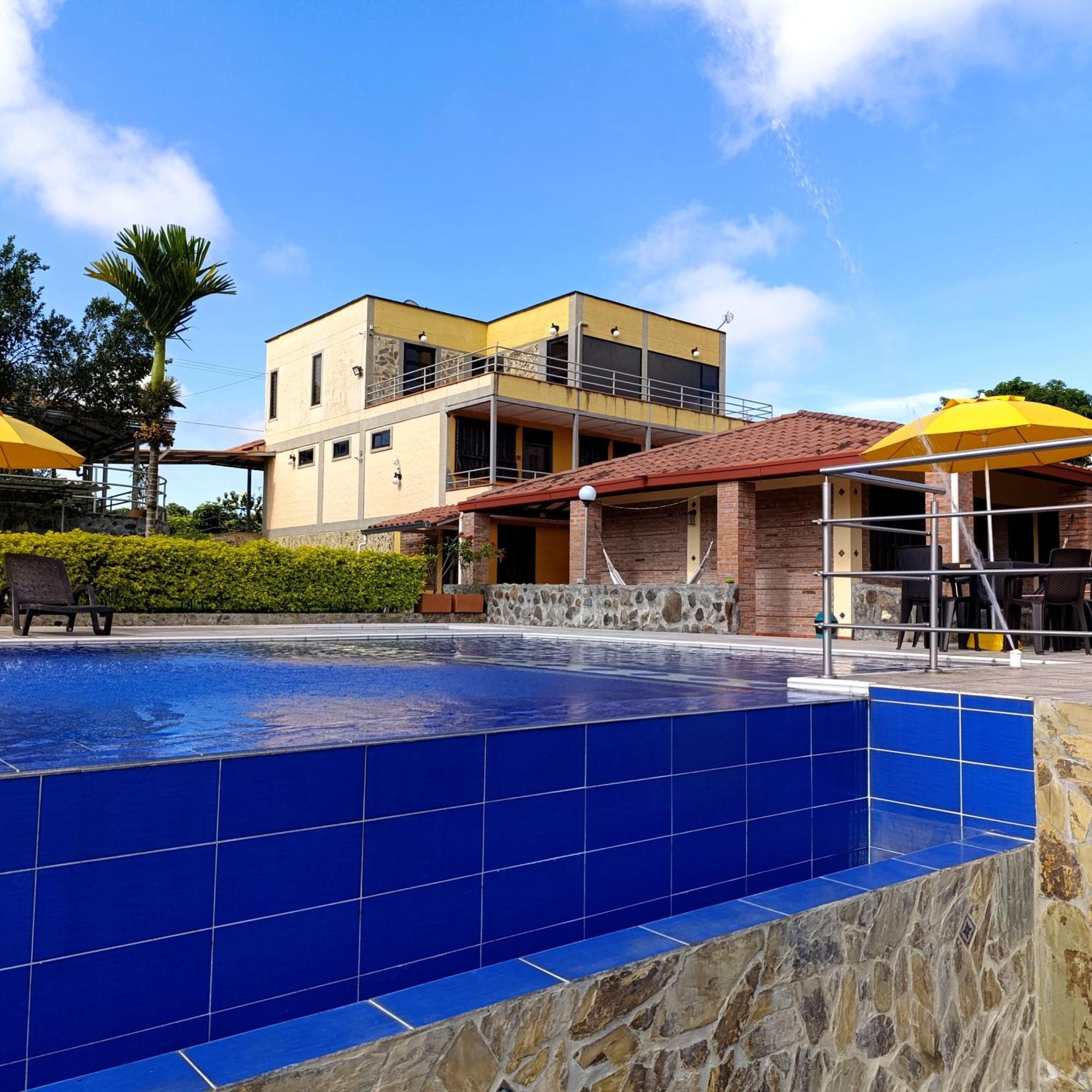 Hotel Campestre Los Mangos Quimbaya Ngoại thất bức ảnh