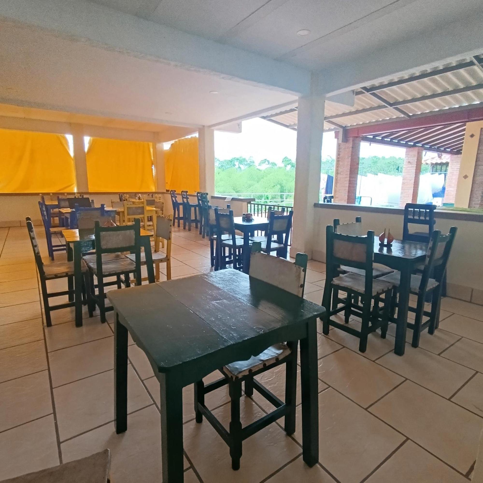 Hotel Campestre Los Mangos Quimbaya Ngoại thất bức ảnh